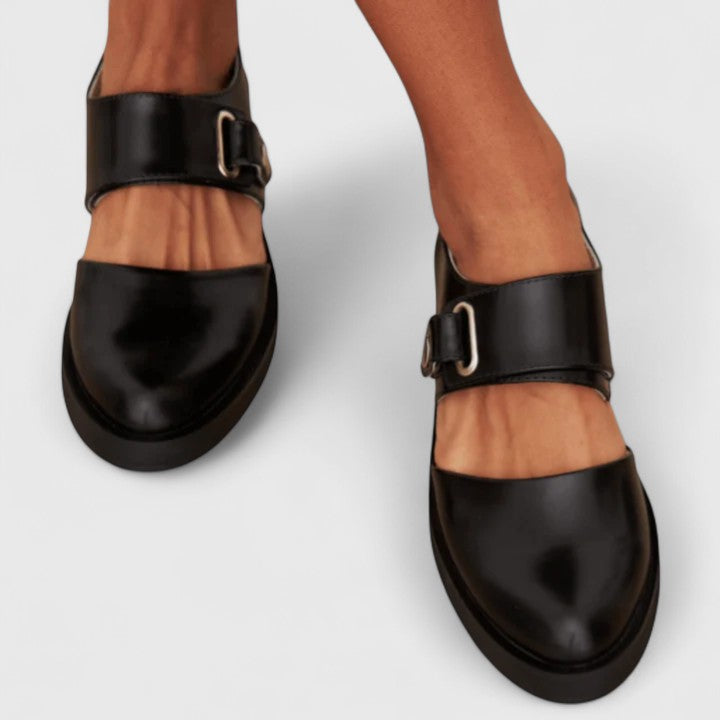 Lyssavelle | Elegant Footwear