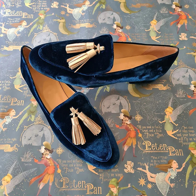 Midnight Elegance | Loafers with Champagne Tassels