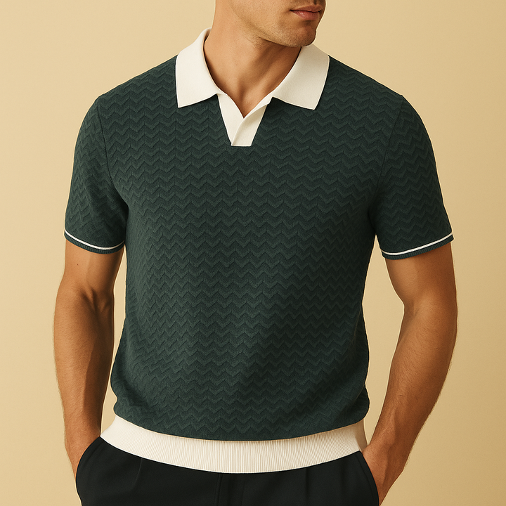 Men's Short Sleeve Knit Polo Shirt with Contrast Collar and Zigzag Pattern