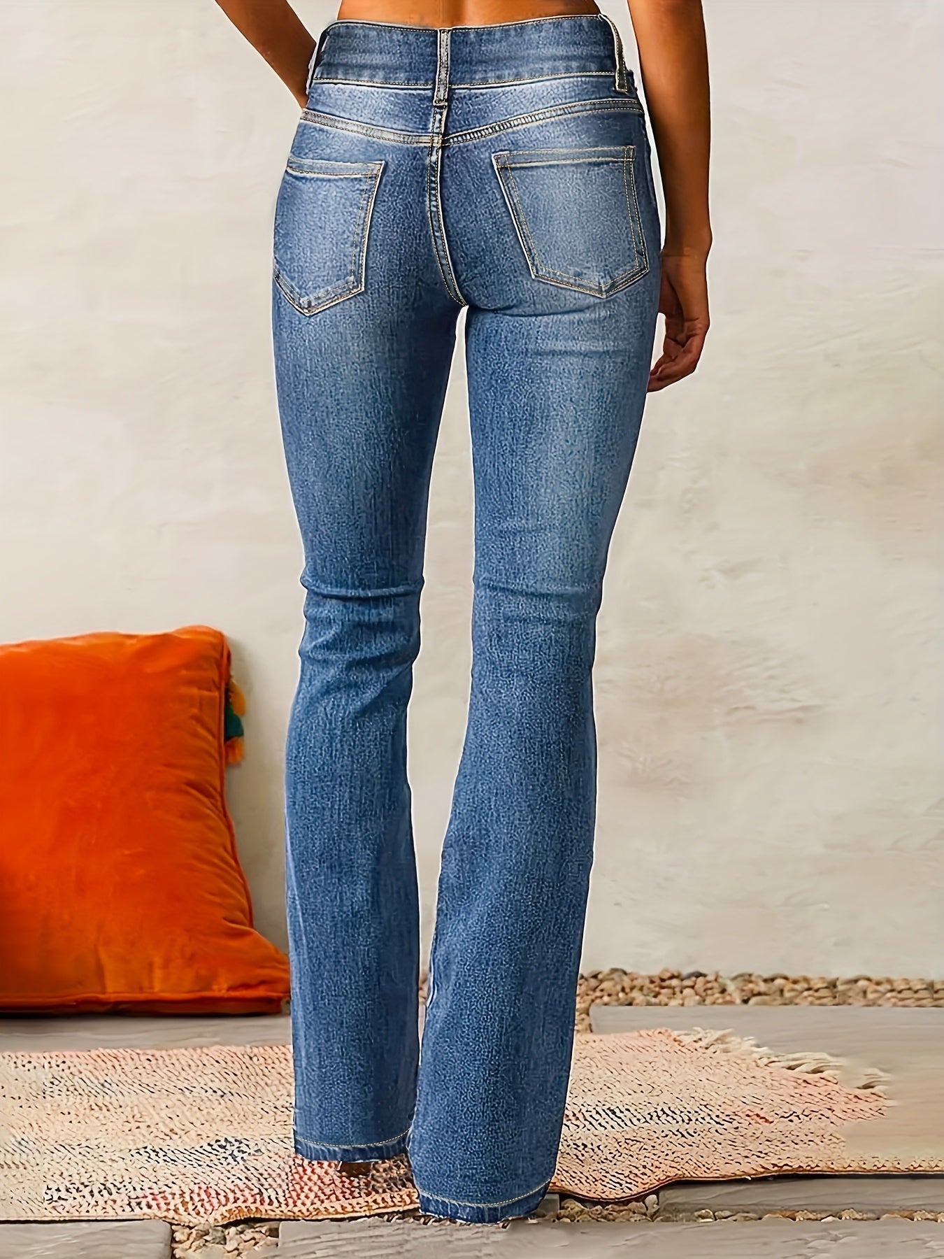 Dianne | Trendy High-Waisted Flared Jeans
