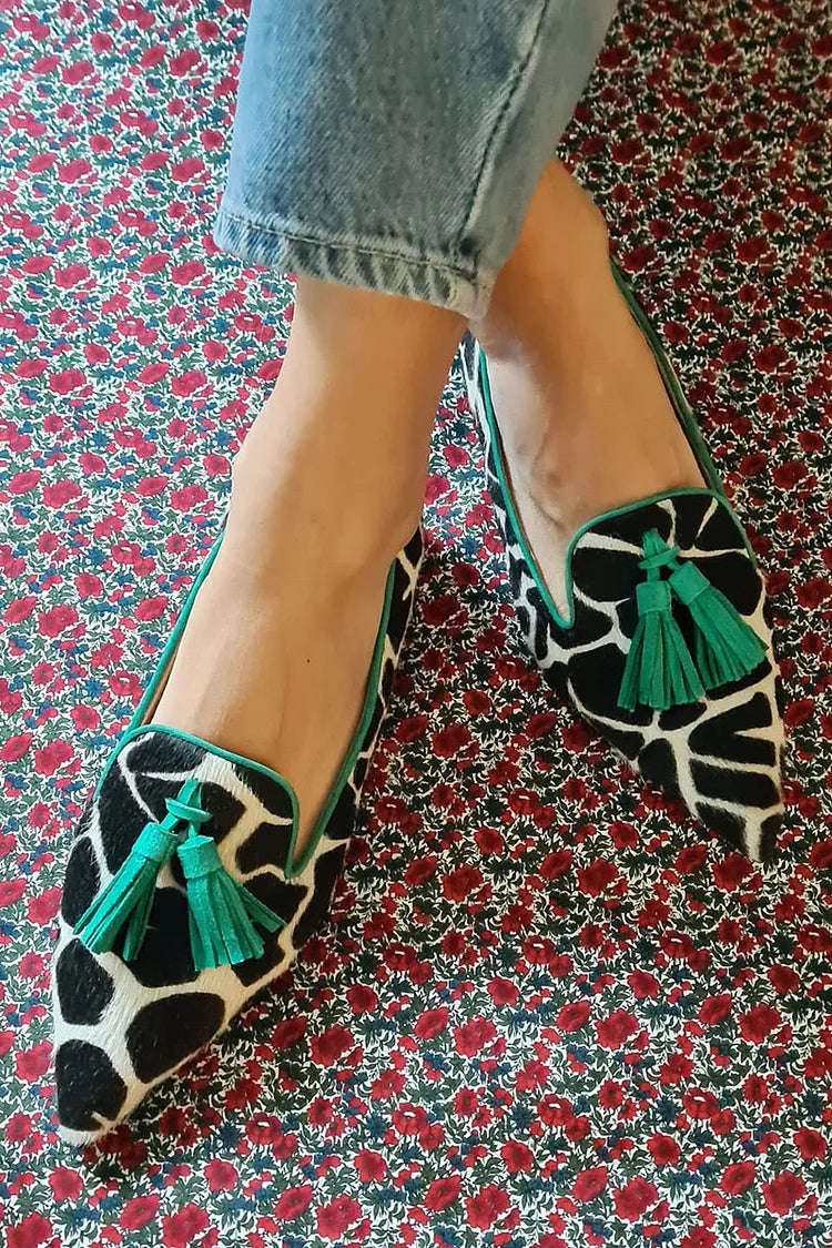 Sophia | Pointed Loafer with Giraffe Print and Green Fringes