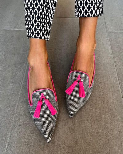 Isabella | Pointed Loafer with Fluo Fringes