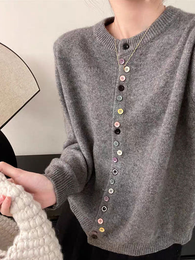 Amelia | Classic Buttoned Cardigan