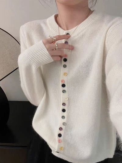 Amelia | Classic Buttoned Cardigan