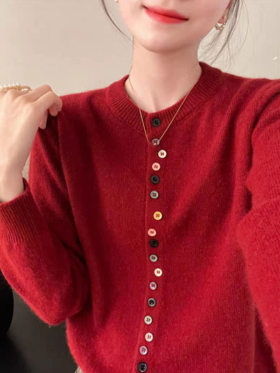 Amelia | Classic Buttoned Cardigan