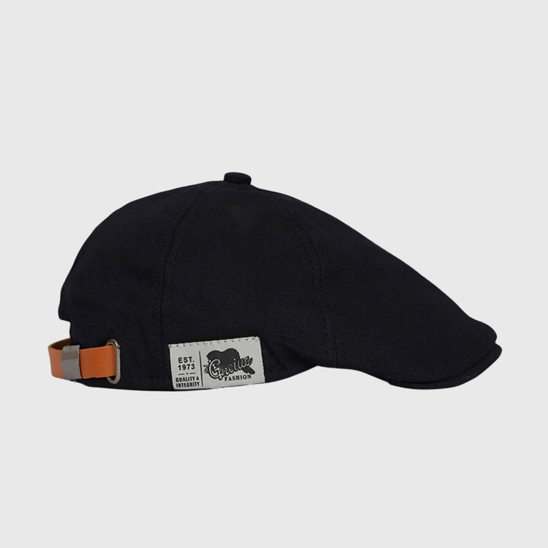 Colombine | Women's Classic Beret with Tab Detail