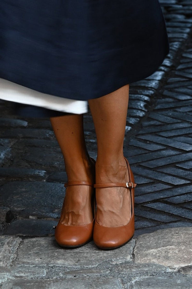 Bravina | Daily Sandals with Heel