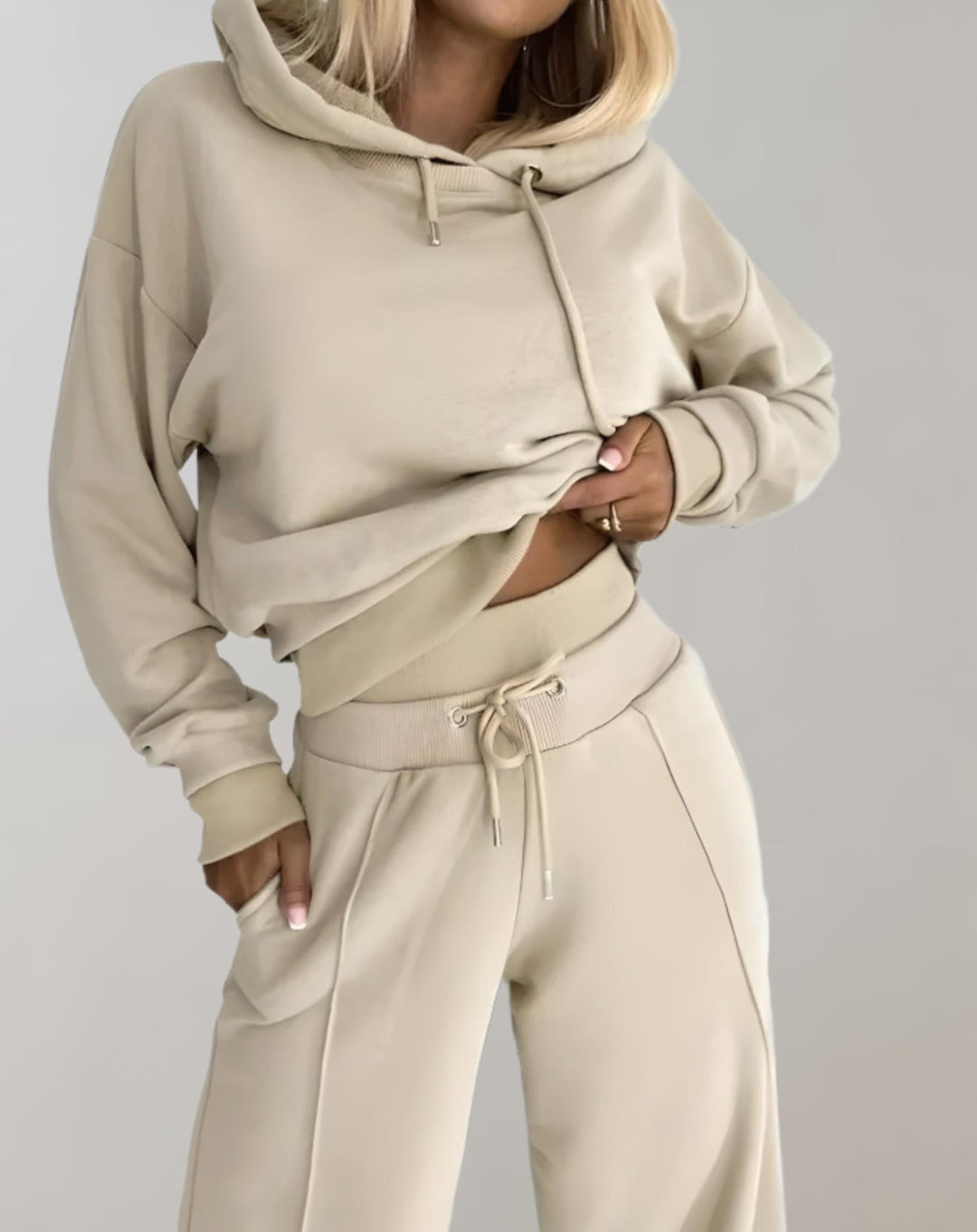 Women's Two Piece Casual Fit Tracksuit Pants with Wide Legs