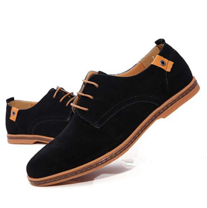 Men's Oxford Shoes with Lace-Up Style and Stitching