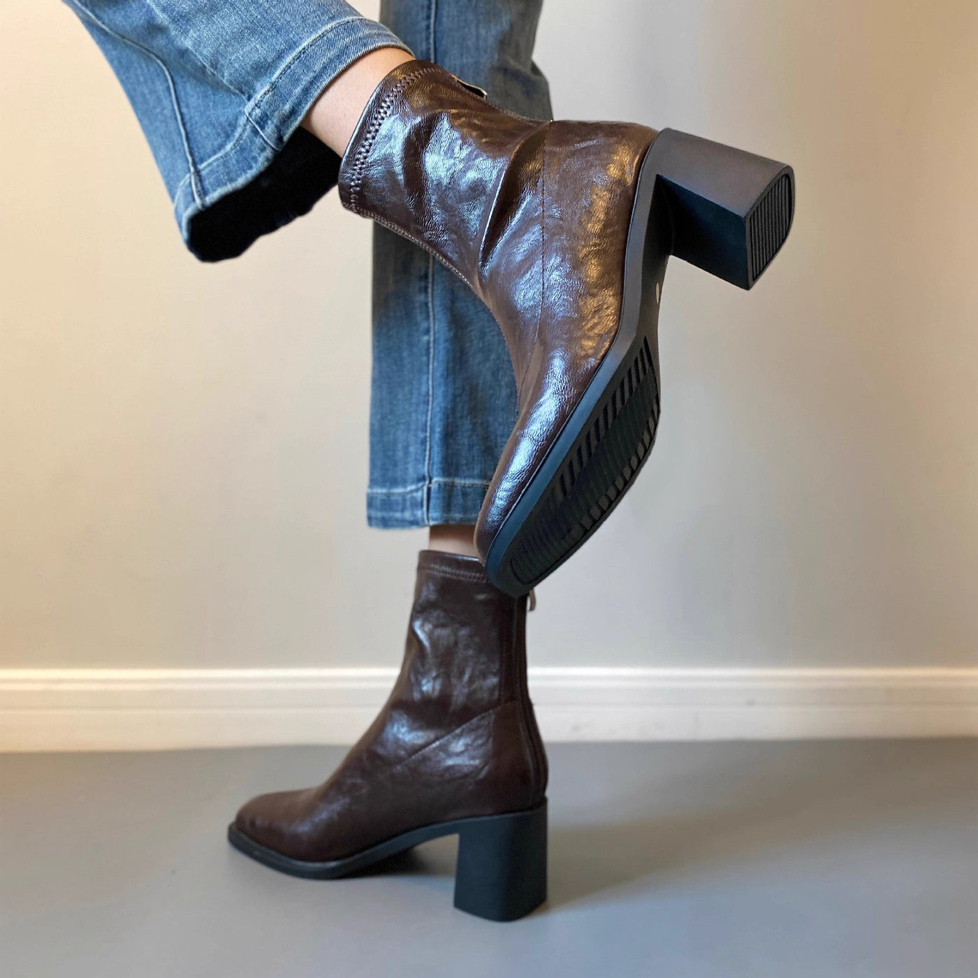 Clara | Square-Toe Block Heel Boots
