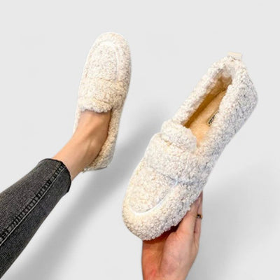 Karelyanne | Cozy Loafers
