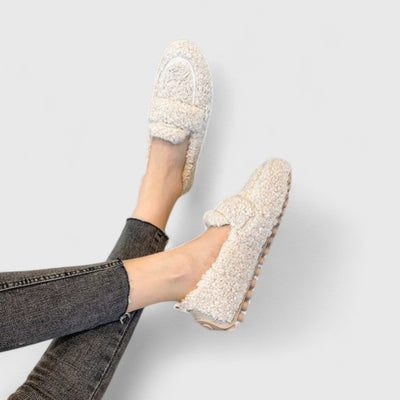 Karelyanne | Cozy Loafers