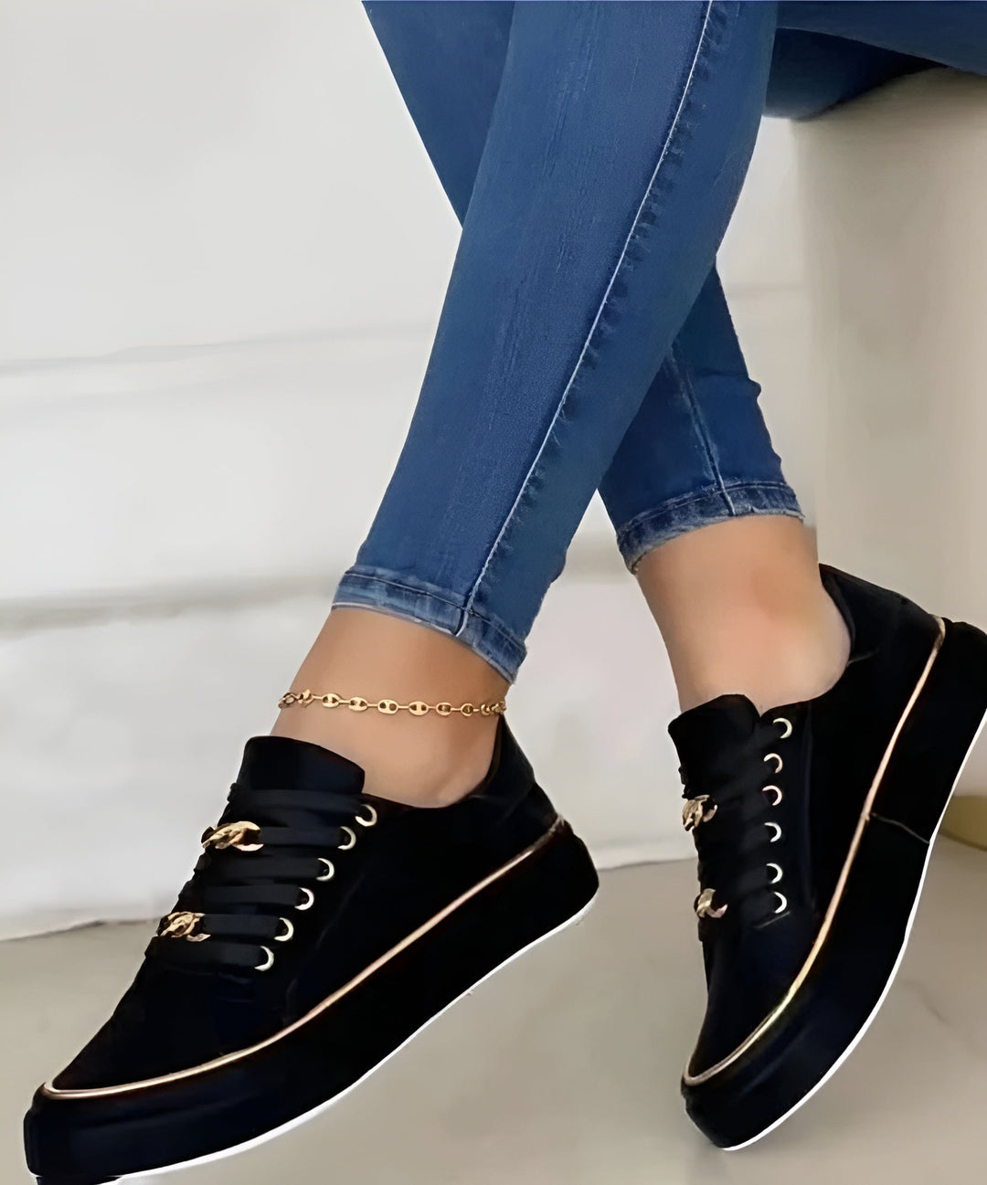 Alexya | Women's Shock-Absorbing Lace-Up Casual Sneakers