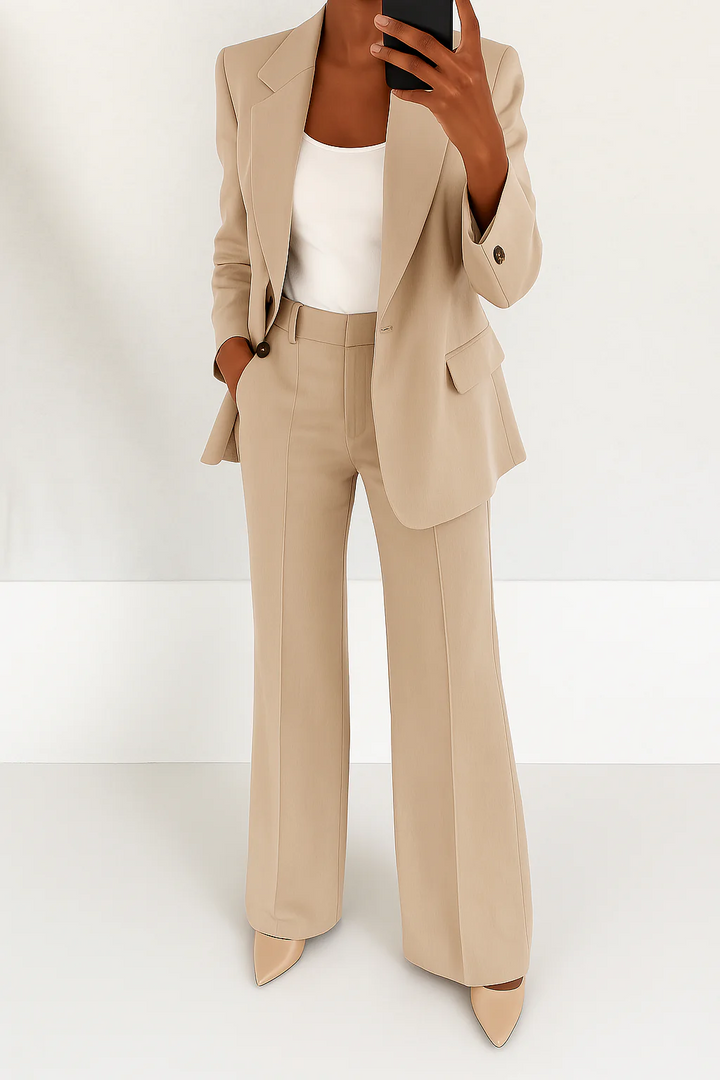 Beatrice | Women's Notched-Collar Tailored Two-Piece Suit