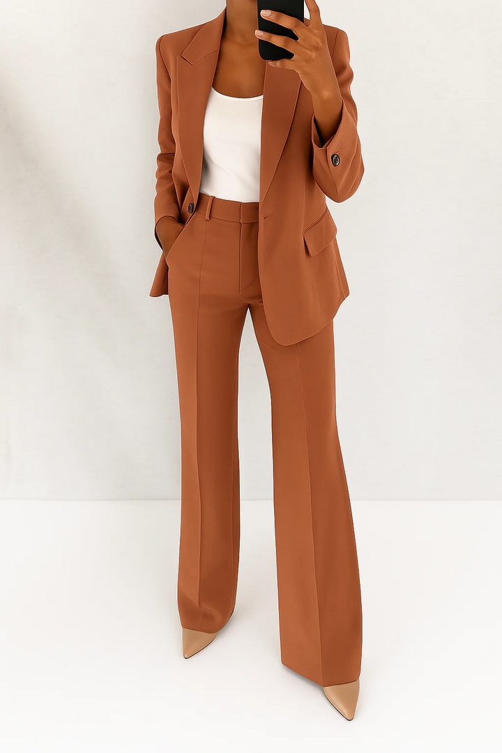 Beatrice | Women's Notched-Collar Tailored Two-Piece Suit