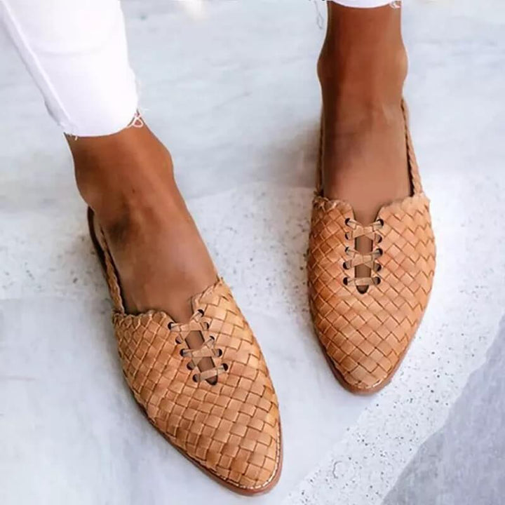 Cordelia | Women's Pointed-Toe Woven Leather Mule Sandals