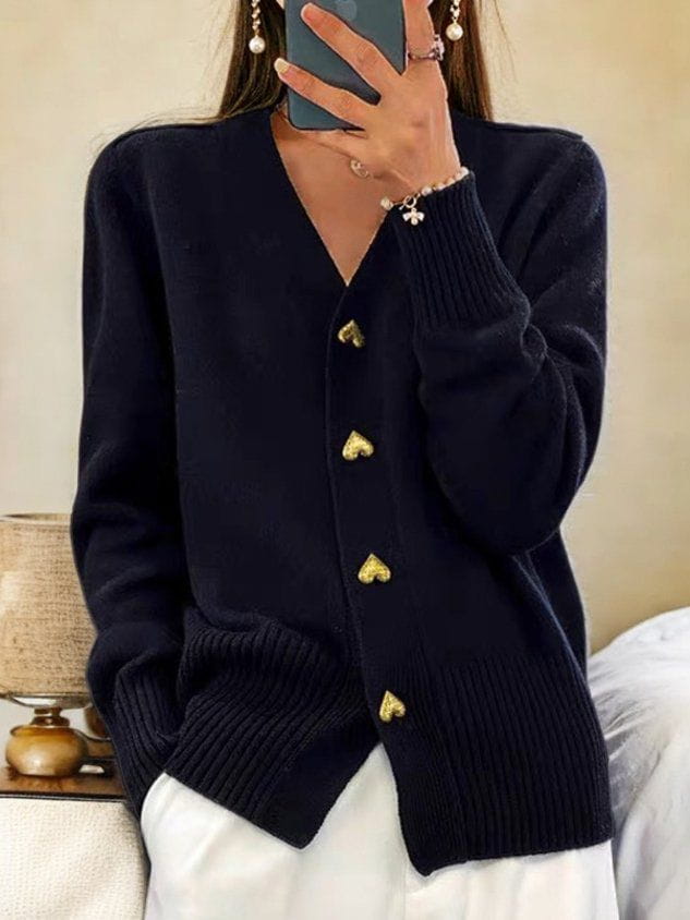 Cerise | Women's Cardigan with Heart-Shaped Buttons