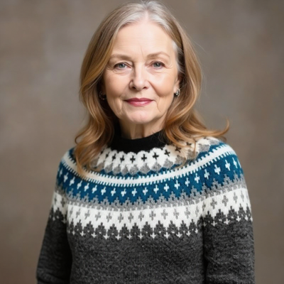 Olivia | Vintage Icelandic Sweaters