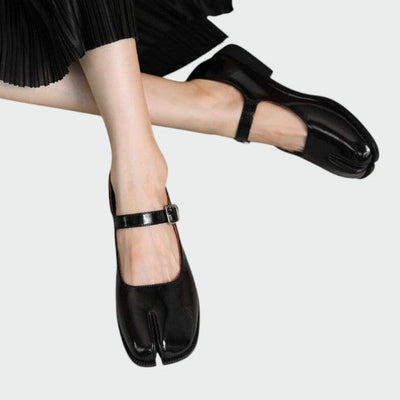 Olivia | Split-Toe Buckle Mary Jane Shoes