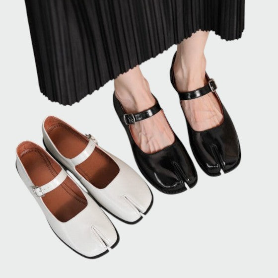 Olivia | Split-Toe Buckle Mary Jane Shoes