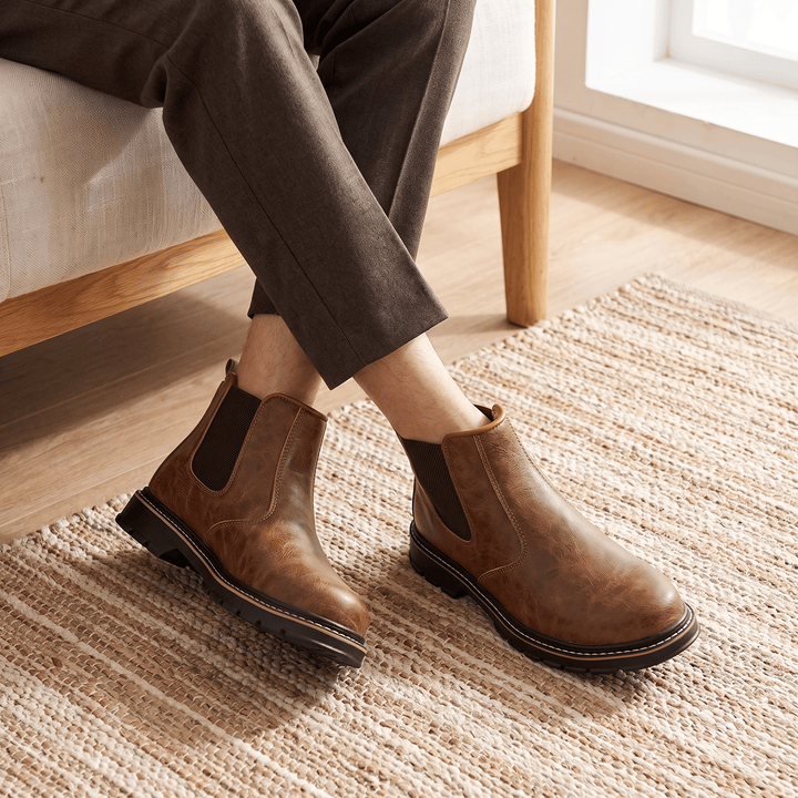 Landric | Men's Lugged Chelsea Work Boots