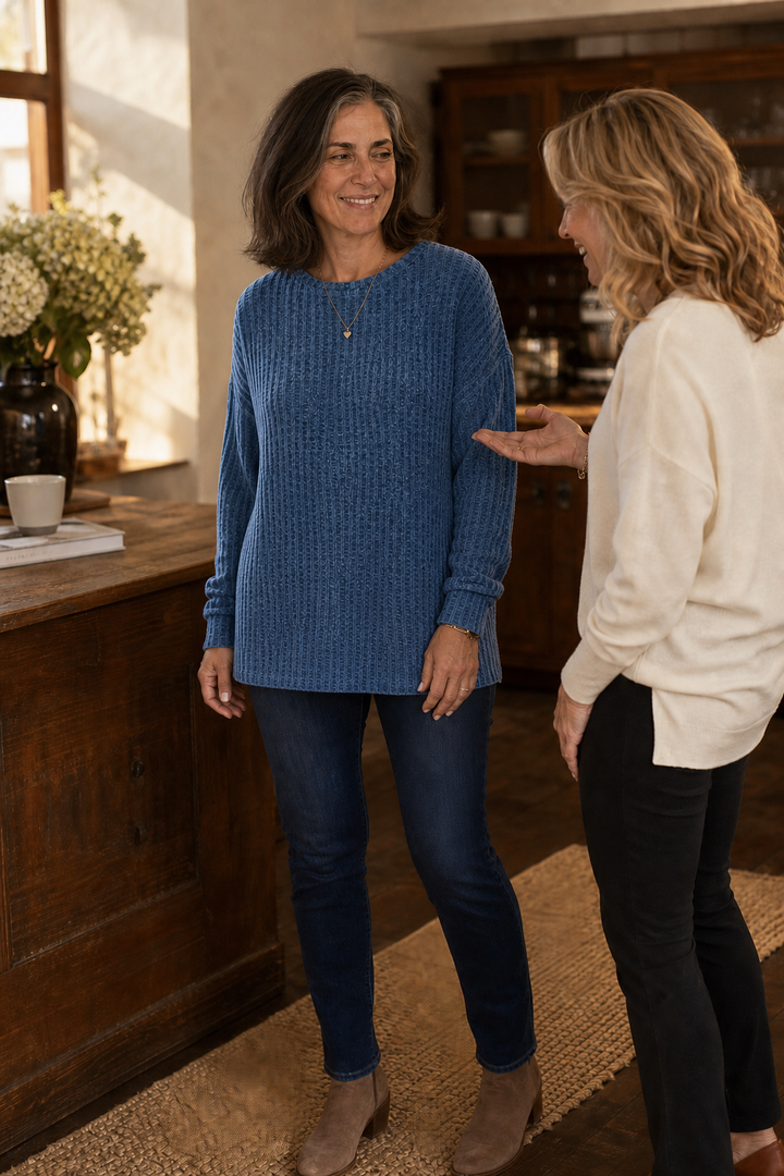 Florine | Women's Ribbed Sweater with Curved Hem