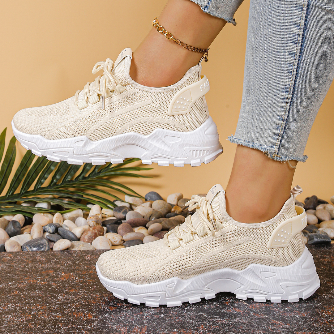 Maica | Women's Wide-Toe Arch-Support Cushioned Sneakers