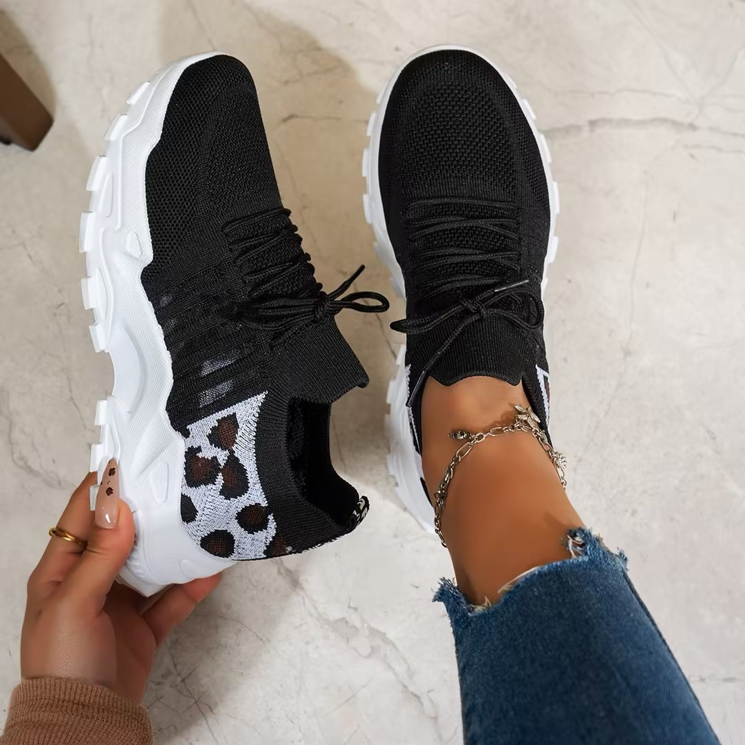 Maica | Women's Wide-Toe Arch-Support Cushioned Sneakers