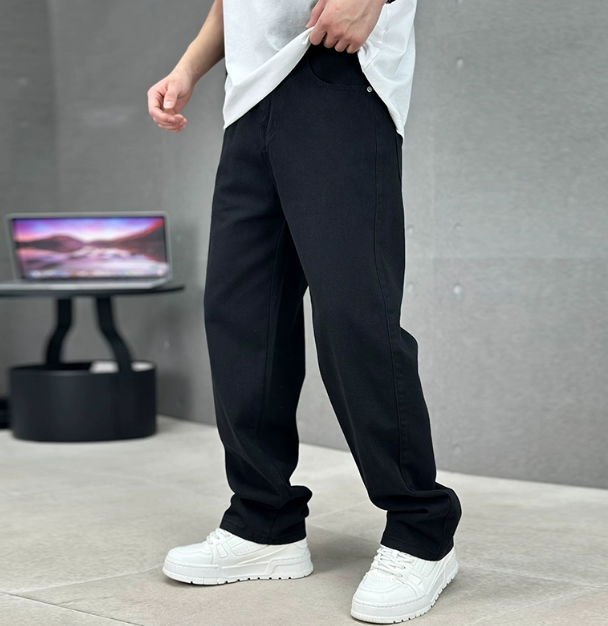 mens-casual-denim-pants-with-straight-legs-and-slant-pockets-3