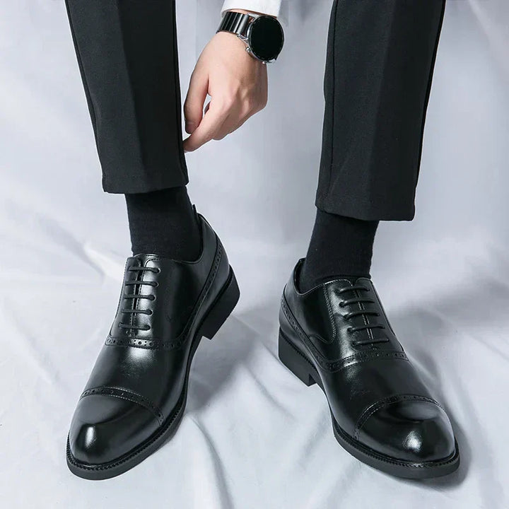 mens-formal-synthetic-oxford-shoes-with-cap-toe-and-laces-15