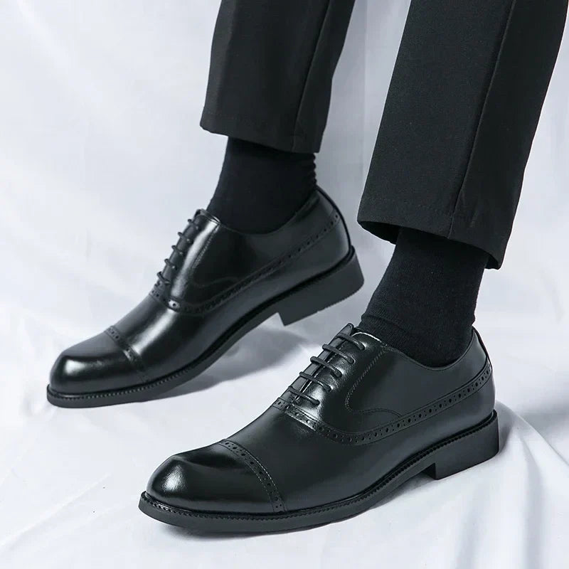 mens-formal-synthetic-oxford-shoes-with-cap-toe-and-laces-16