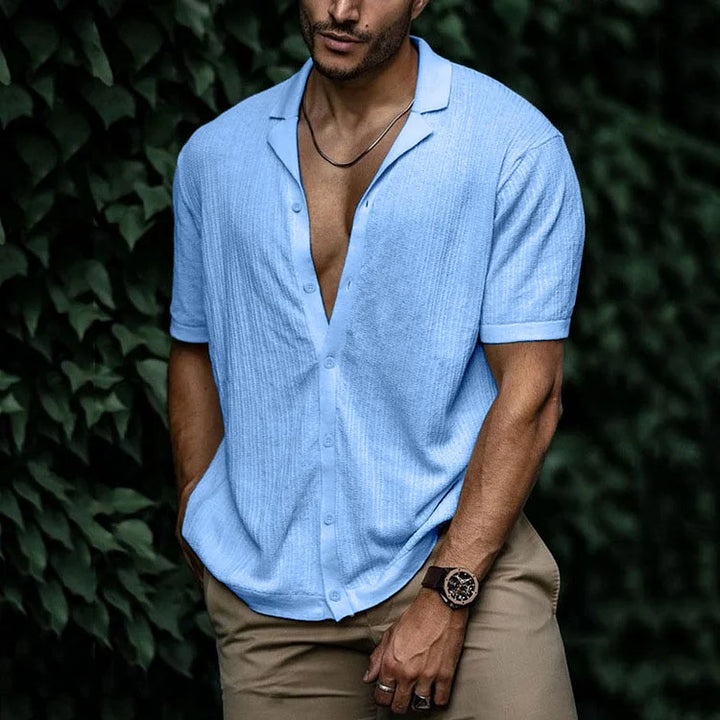 mens-woven-short-sleeve-shirt-with-button-front-and-spread-collar-2