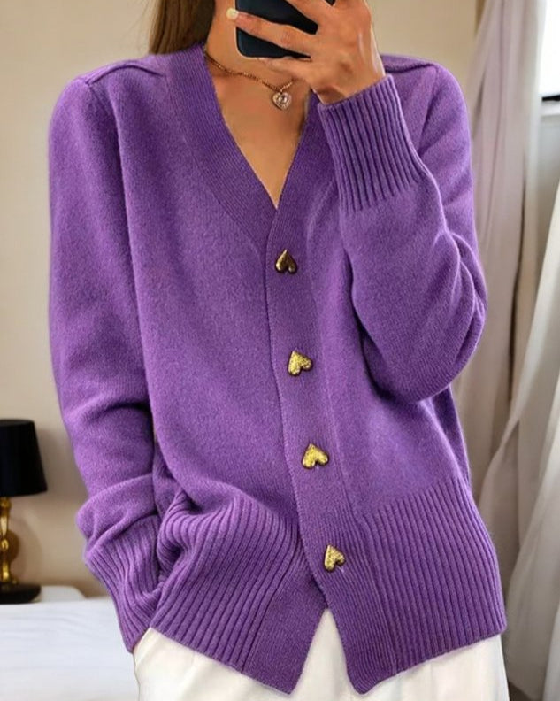 Diede | Cardigan with Heart Buttons