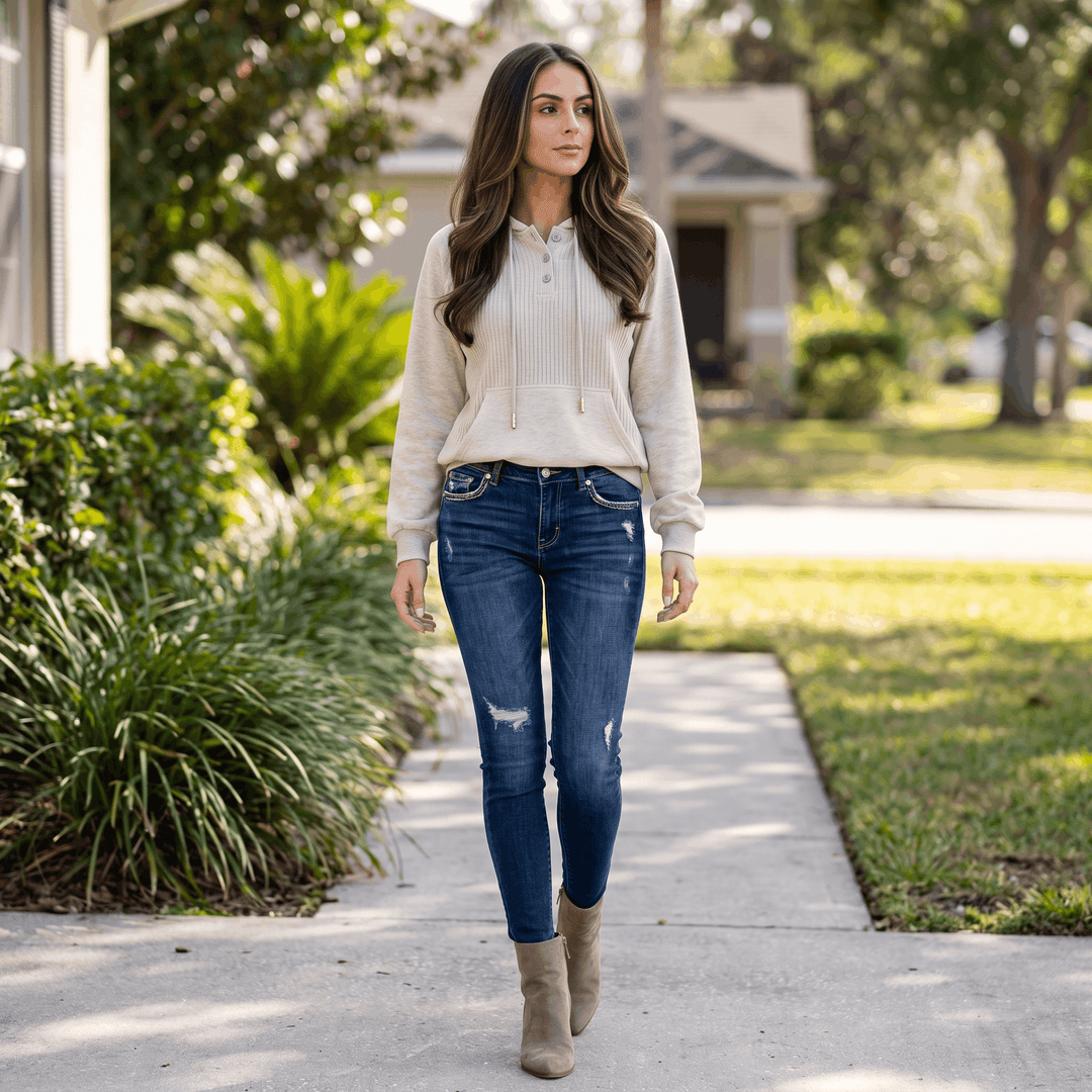 Thais | Women's Ribbed Placket Hoodie
