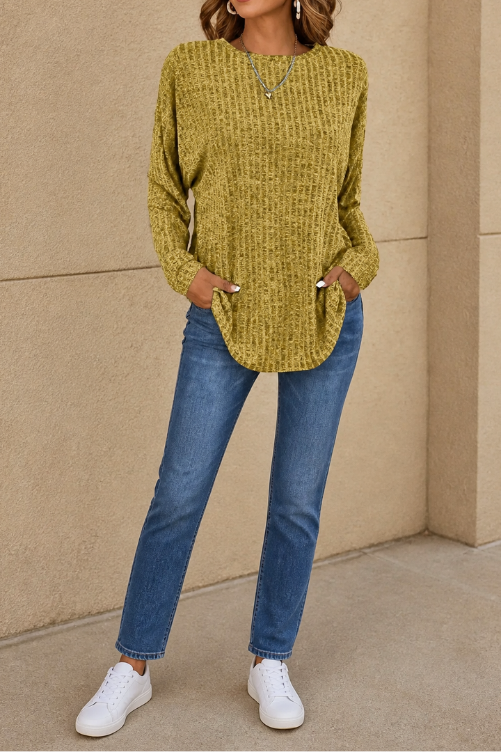 Florine | Women's Ribbed Sweater with Curved Hem