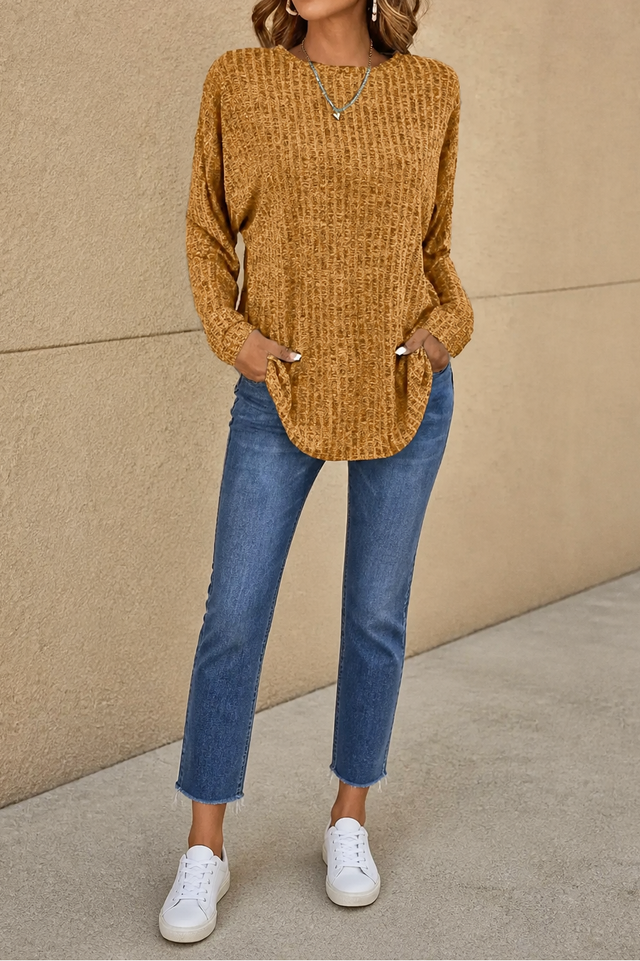 Florine | Women's Ribbed Sweater with Curved Hem