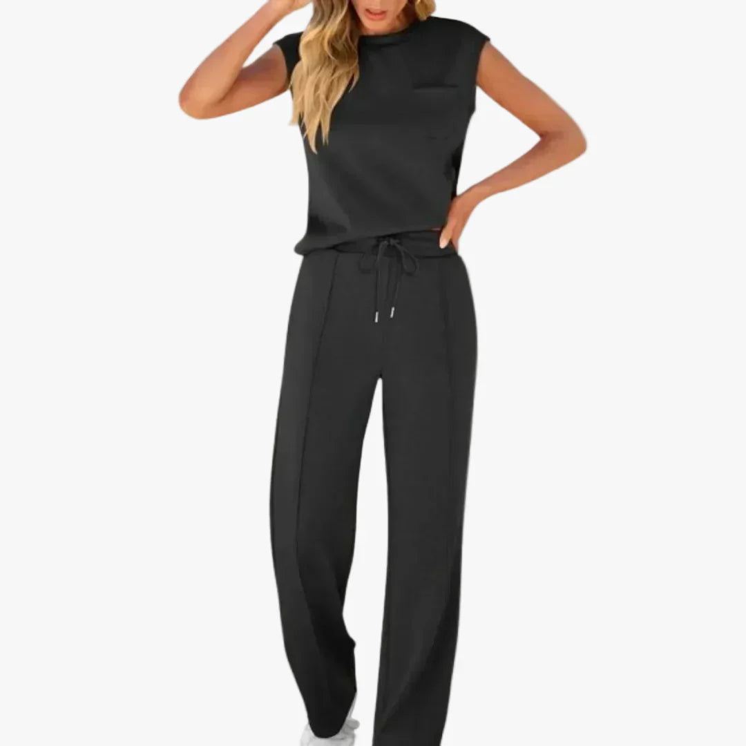 womens-knit-loungewear-set-with-patch-pocket-and-drawstring-pants-1
