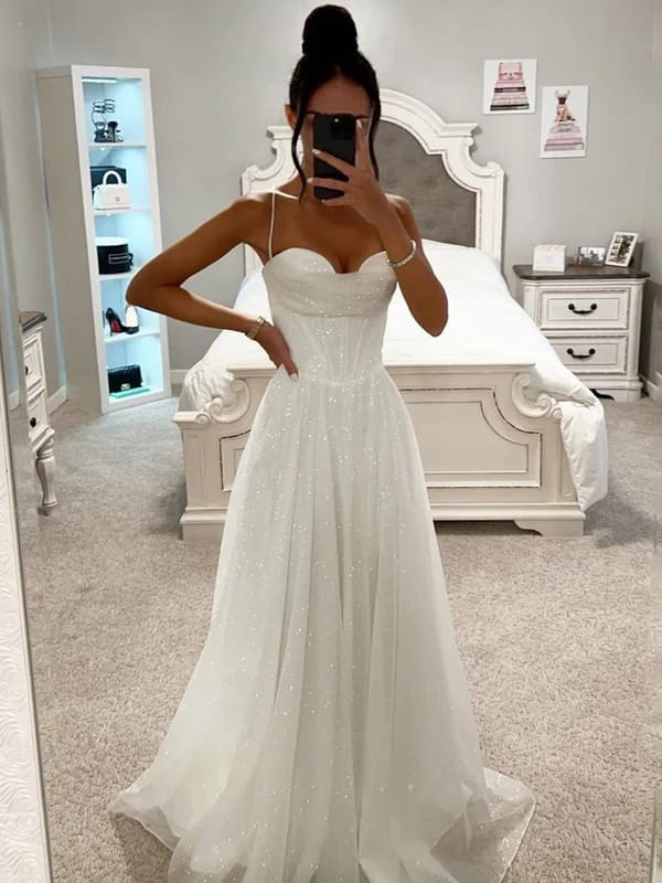 womens-maxi-dress-with-sweetheart-neckline-and-tulle-skirt-5