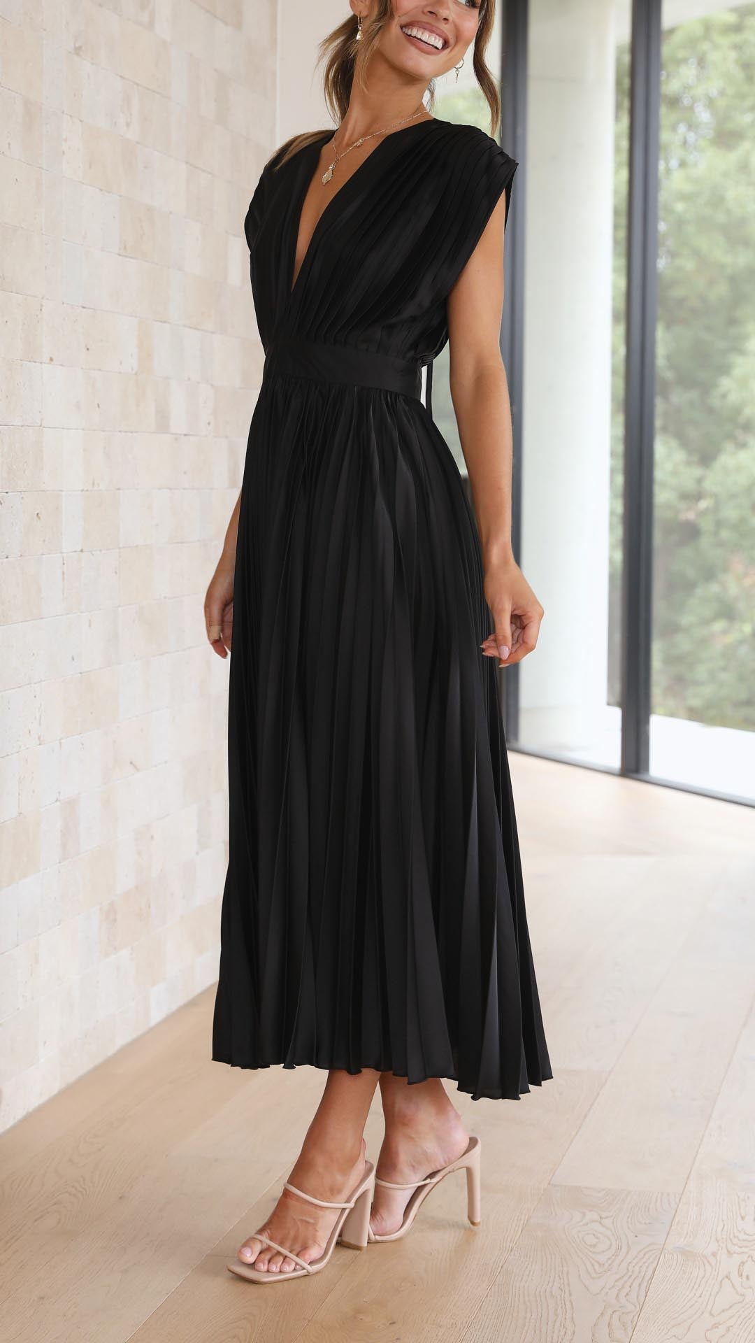 womens-woven-maxi-dress-with-pleated-skirt-and-back-tie-16