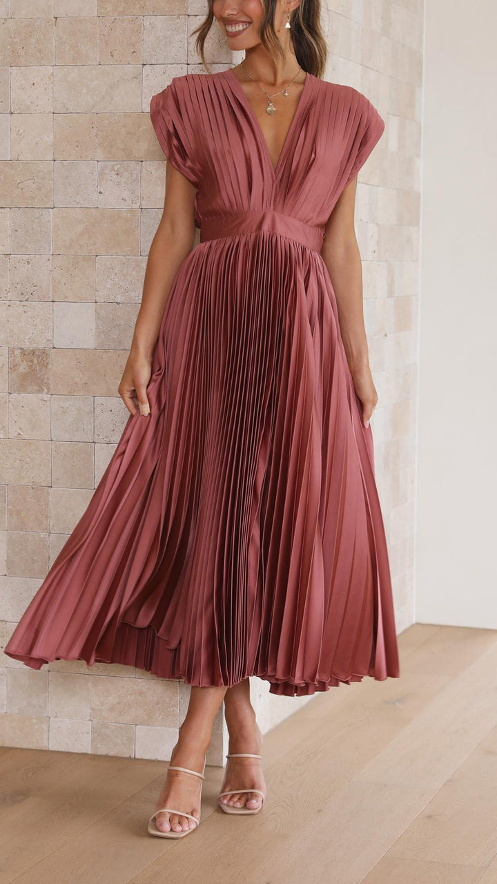 womens-woven-maxi-dress-with-pleated-skirt-and-back-tie-3